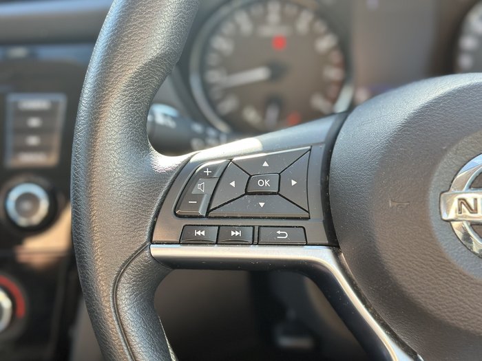 2021 Nissan X-TRAIL ST