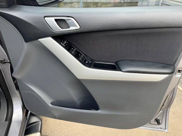 2015 Mazda BT-50 XTR Hi-Rider UP 4x2 Titanium Grey