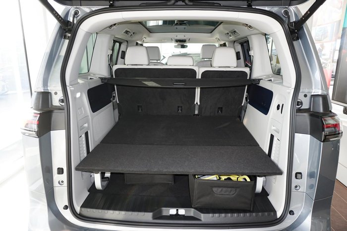 2025 Volkswagen ID. Buzz Pro BEV560