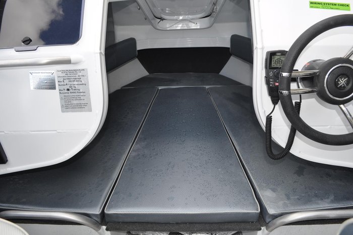 2025 Stacer 659 Ocean Ranger Centre Cab HT