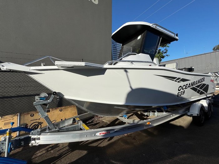 2025 Stacer 659 Ocean Ranger Centre Cab HT