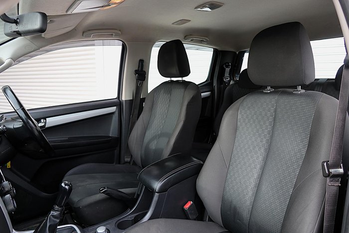 2018 Isuzu D-MAX LS-M