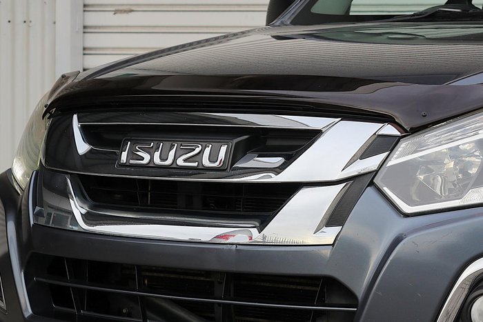 2018 Isuzu D-MAX LS-M