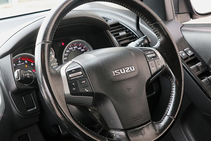 2018 Isuzu D-MAX LS-M