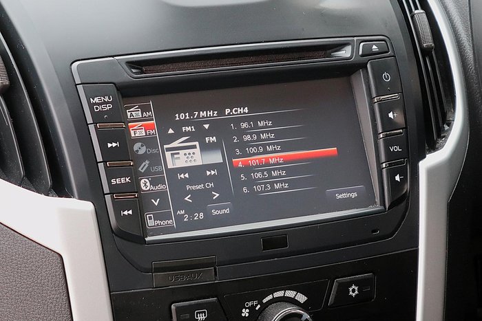 2018 Isuzu D-MAX LS-M