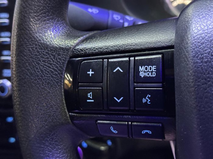 2020 Toyota Hilux SR