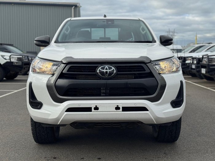 2020 Toyota Hilux SR