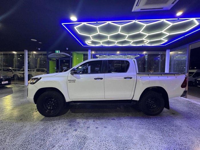 2020 Toyota Hilux SR