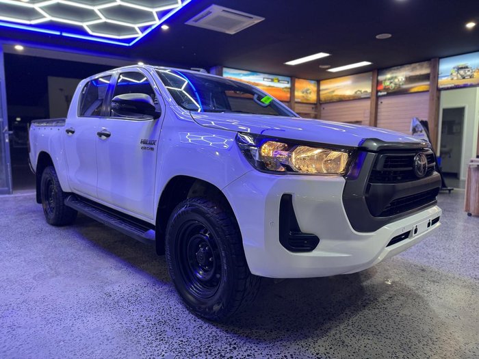 2020 Toyota Hilux SR
