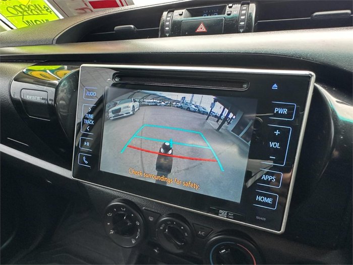2019 Toyota Hilux Rugged GUN126R 4X4 Dual Range Glacier White