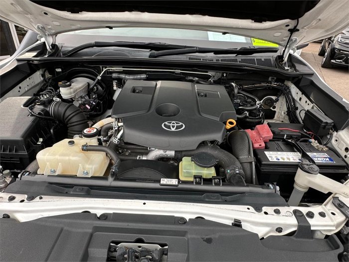 2019 Toyota Hilux Rugged GUN126R 4X4 Dual Range Glacier White