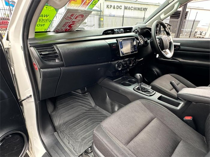 2019 Toyota Hilux Rugged GUN126R 4X4 Dual Range Glacier White