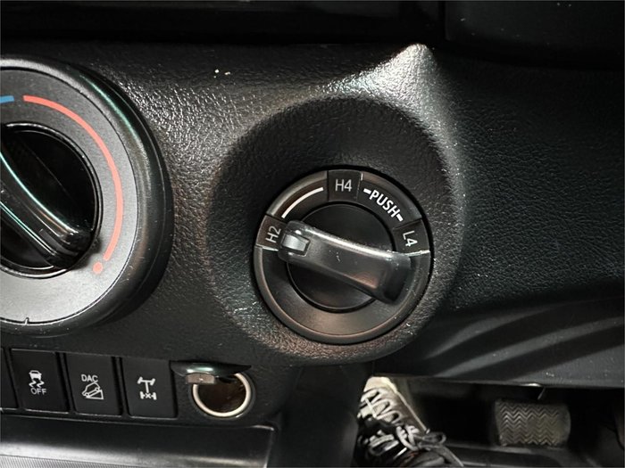 2019 Toyota Hilux Rugged GUN126R 4X4 Dual Range Glacier White