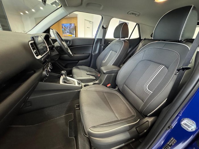 2025 Hyundai Venue Active