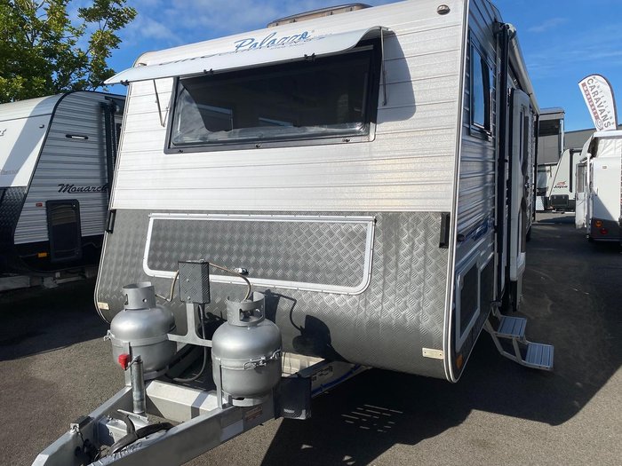 2016 Elite Palazzo
