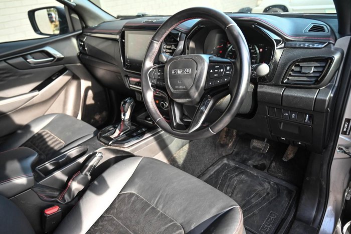 2024 Isuzu D-MAX X-TERRAIN