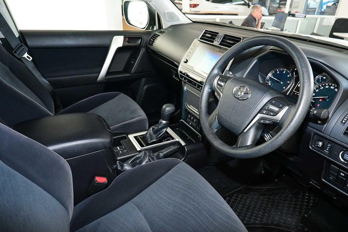 2023 Toyota Landcruiser Prado GX