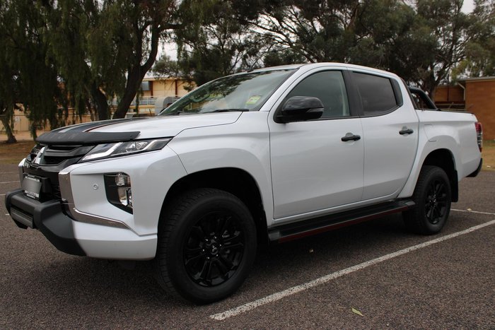 2023 Mitsubishi Triton GLS