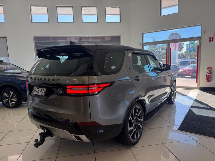 2017 Land Rover Discovery SD4 S Series 5 MY17 Four Wheel Drive Corris Grey