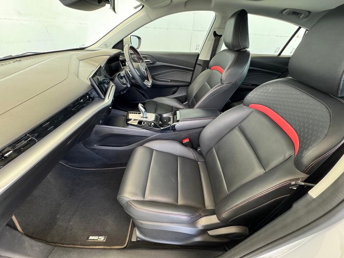 2023 MG MG5 Essence