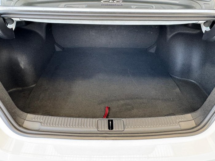 2023 MG MG5 Essence