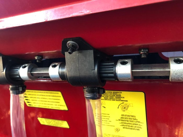 0 SEMEATO TDNG 420 DOUBLE DISC SEEDER IN STOCK NOW EX DEMO RED