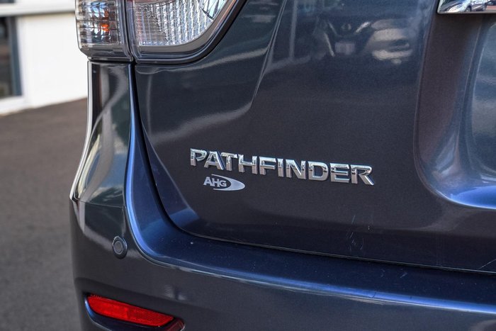 2014 Nissan Pathfinder ST-L R52 MY14 Dark Slate