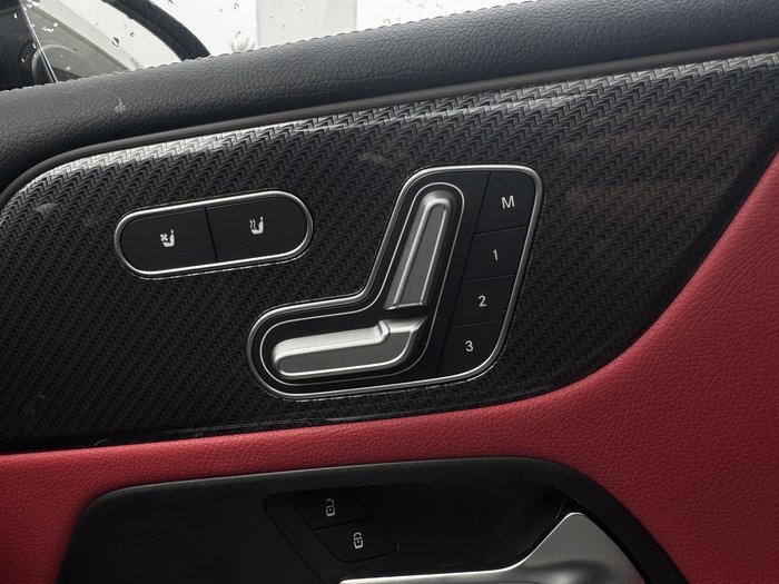 2021 Mercedes-Benz GLB-Class GLB250