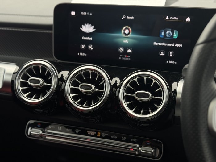 2021 Mercedes-Benz GLB-Class GLB250