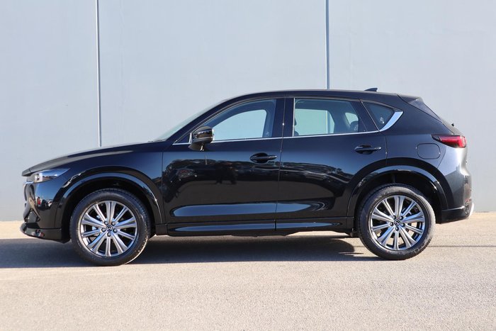 2025 Mazda CX-5 G25 Akera