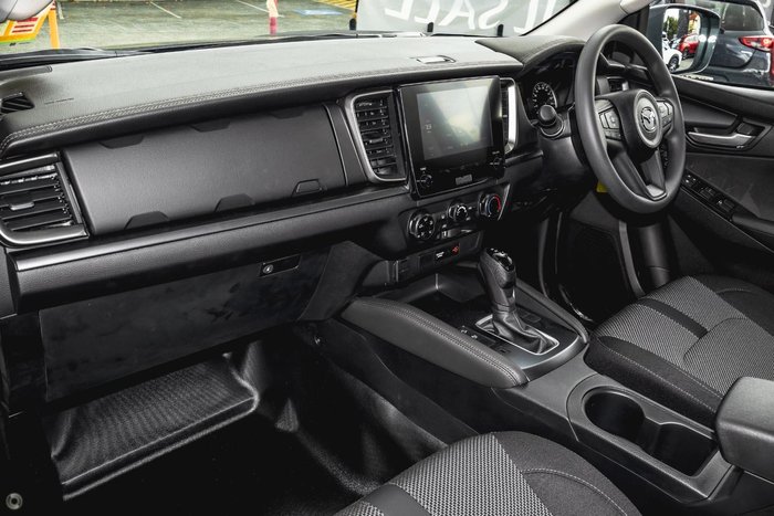 2025 Mazda BT-50 XT