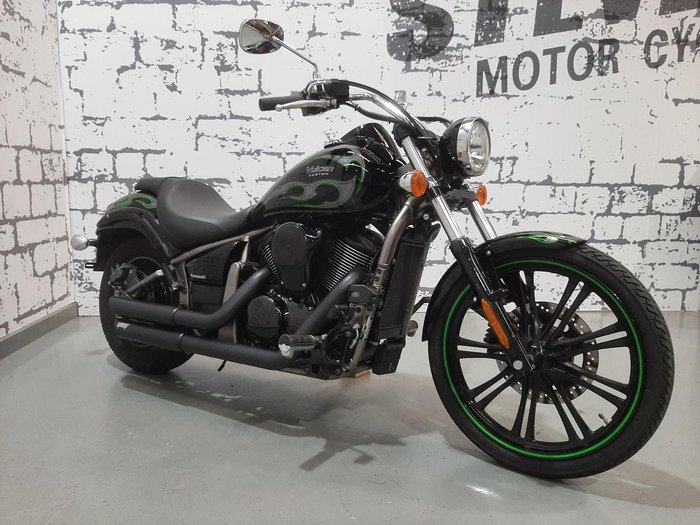 2015 Kawasaki Vulcan 900 Custom (VN900C) Vulcan Black