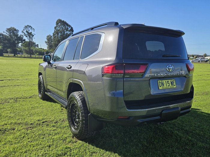 2022 Toyota Landcruiser VX FJA300R 4X4 Dual Range Graphite