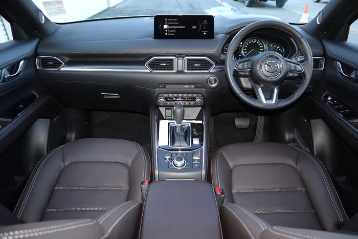 2025 Mazda CX-5 G25 Akera