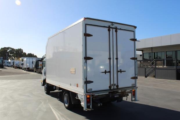 2019 Isuzu Npr 45 155