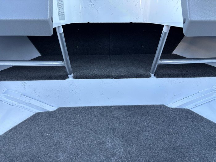 2026 QUINTREX 430 Fishabout