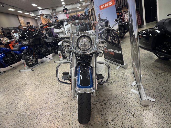2022 Harley-Davidson Heritage Classic 114 (FLHCS) Softail