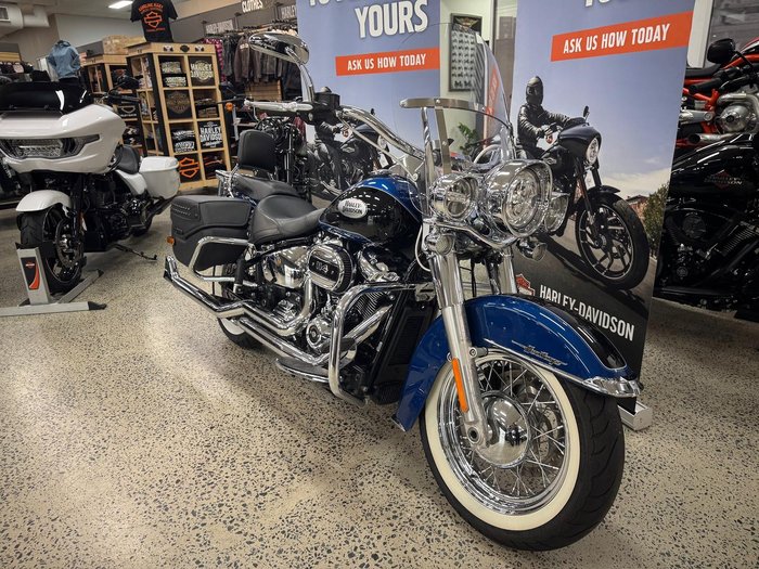 2022 Harley-Davidson Heritage Classic 114 (FLHCS) Softail