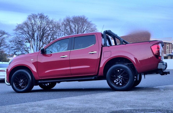 2020 Nissan Navara ST D23 Series 4 4x2 Burning Red