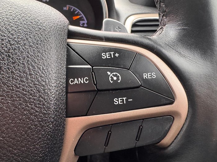 2013 Jeep Grand Cherokee Laredo WK MY14 4X4 Constant Granite Crystal