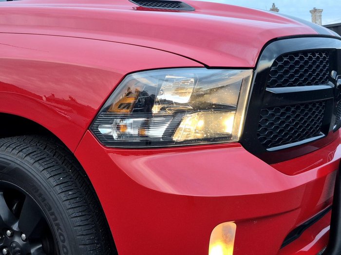 2022 RAM 1500 Express DS MY22 4X4 Dual Range Flame Red