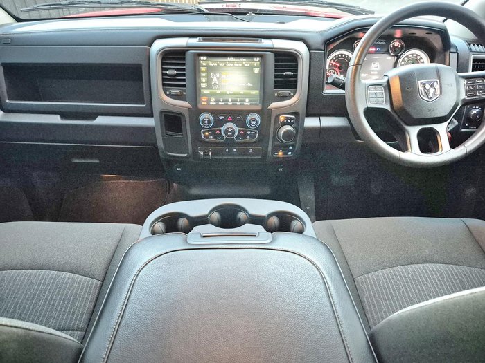 2022 RAM 1500 Express DS MY22 4X4 Dual Range Flame Red