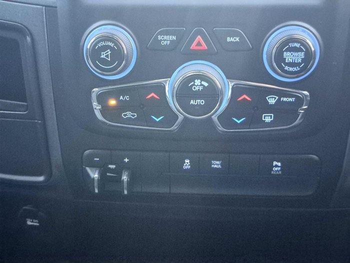 2022 RAM 1500 Express DS MY22 4X4 Dual Range Flame Red