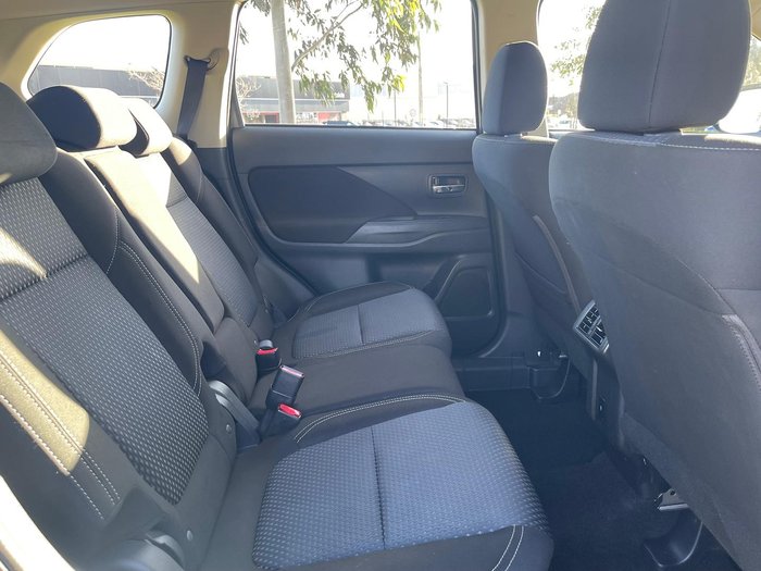 2021 Mitsubishi Outlander ES ZL MY21 AWD Titanium