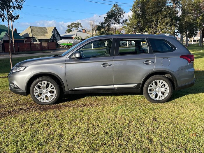 2021 Mitsubishi Outlander ES ZL MY21 AWD Titanium