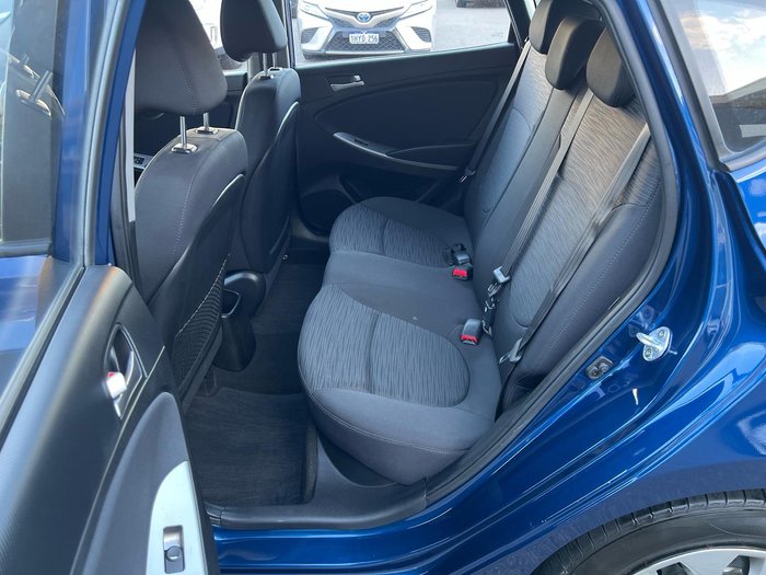 2017 Hyundai Accent Active
