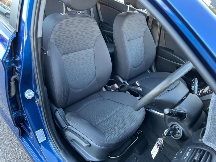 2017 Hyundai Accent Active
