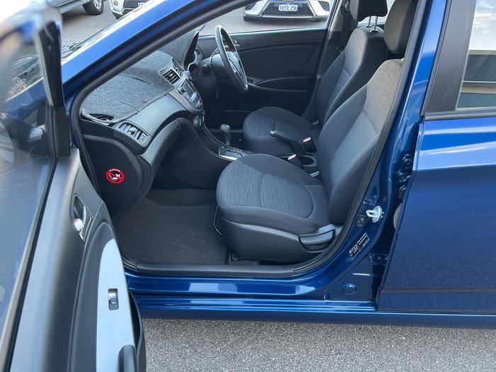 2017 Hyundai Accent Active