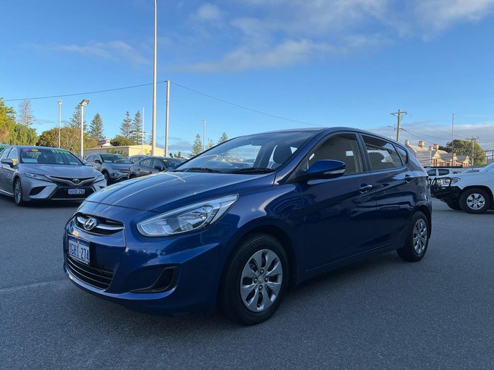 2017 Hyundai Accent Active