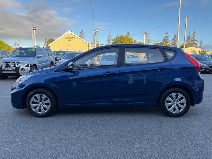 2017 Hyundai Accent Active